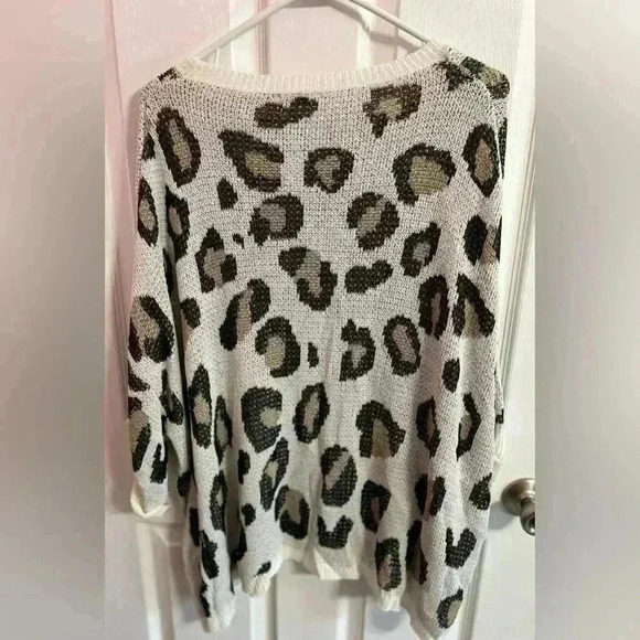 What I Heard Dolman Lightweight Knit Top - Picture 5 of 5